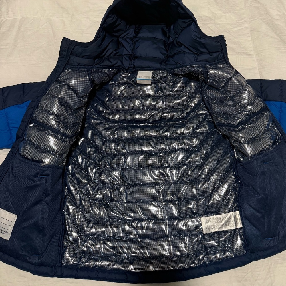 Columbia Kids Two-Tone Blue Puffer Jacket - Picture 7 of 8